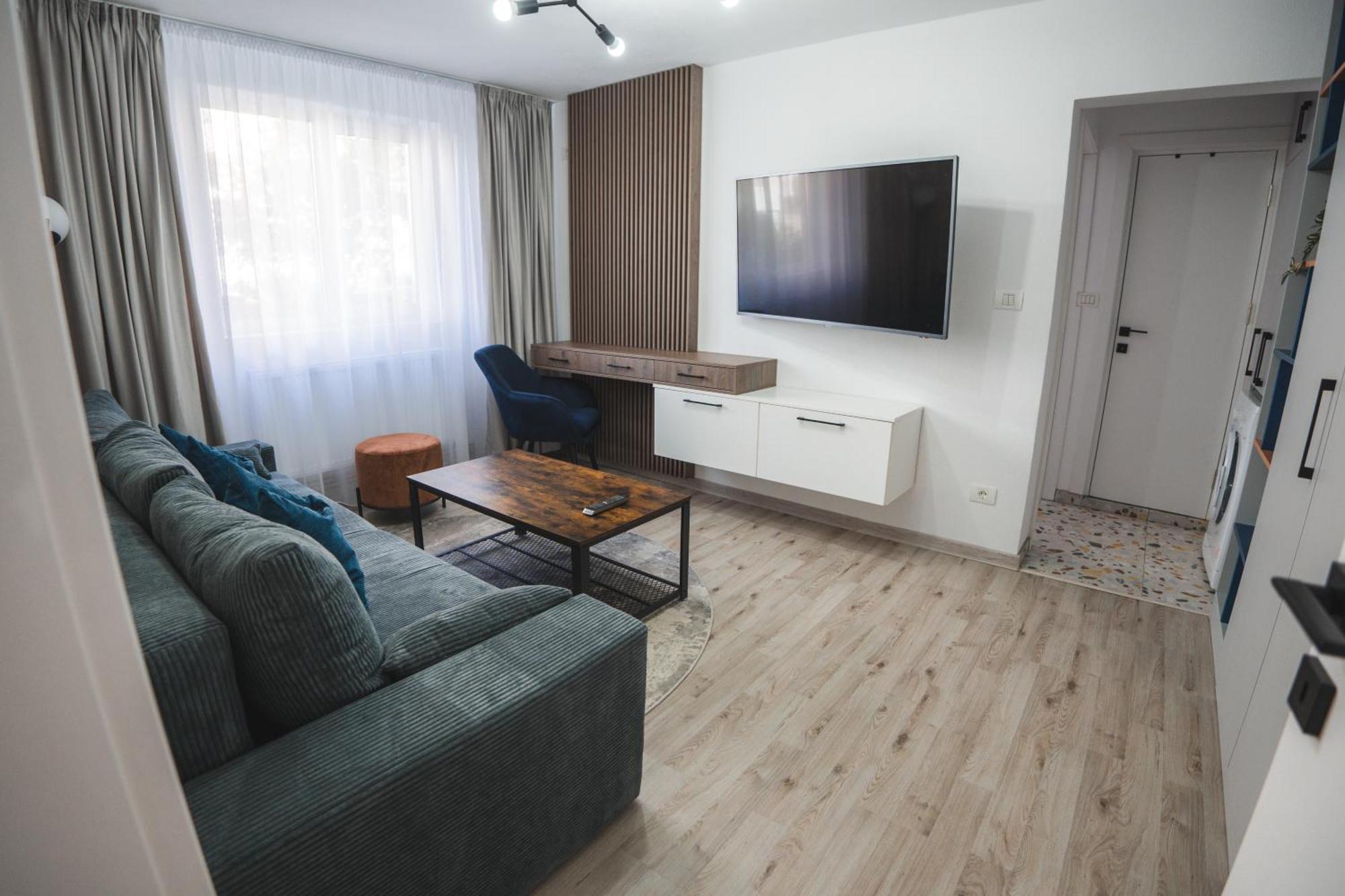 Apartament Iulia Si Alex Curtea De Arges Bagian luar foto
