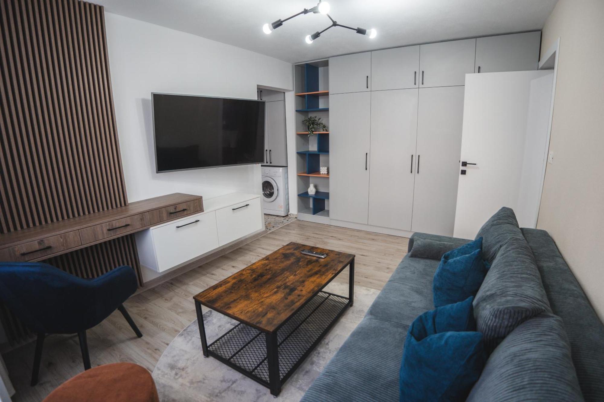 Apartament Iulia Si Alex Curtea De Arges Bagian luar foto